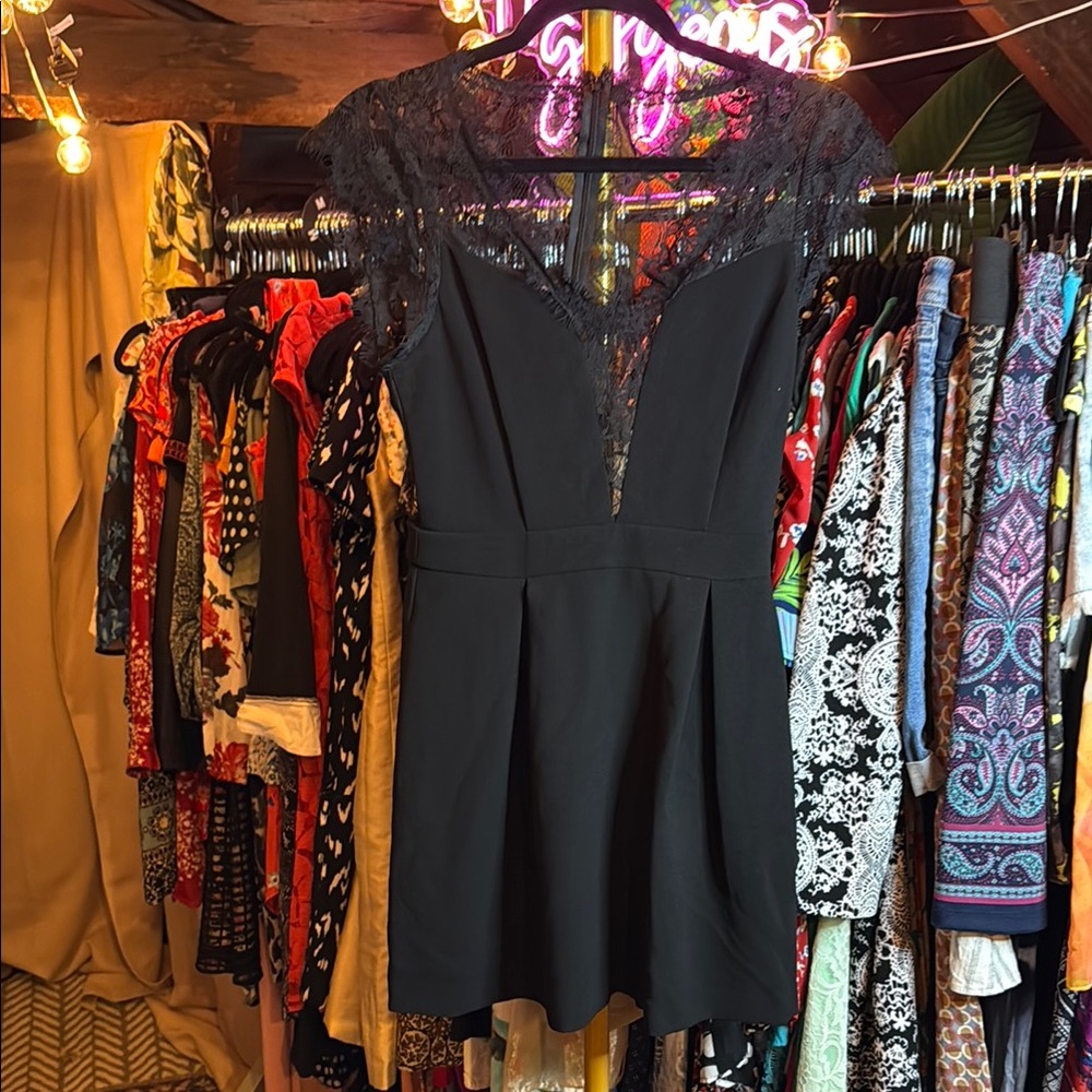 Elegant Black Lace Dress